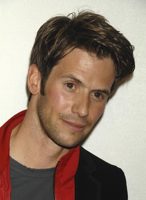 US actor Christian Oliver and his 2 daughters died in a plane crash in the Caribbean, police say | iNFOnews.ca US actor Christian Oliver and his 2 daughters died in a plane crash in the Caribbean, police say | iNFOnews.ca