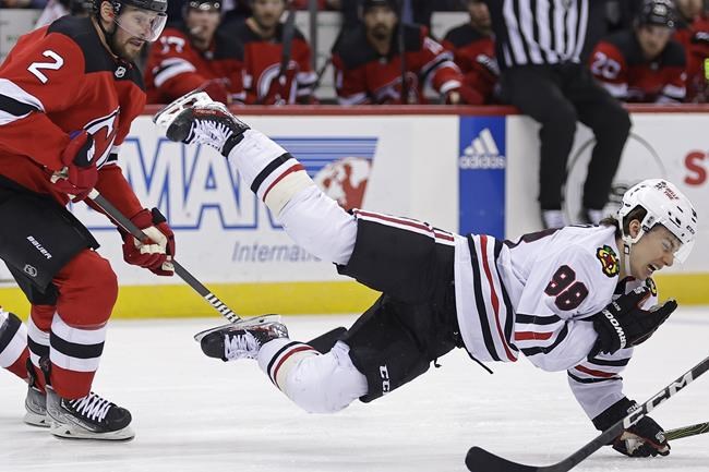 Blackhawks' Connor Bedard breaks his jaw, pausing the No. 1 pick's stellar start to career | iNFOnews.ca