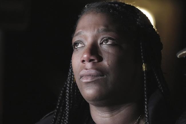 Tyre Nichols' family gathers for vigil 1 year after police brutally beat him | iNFOnews.ca