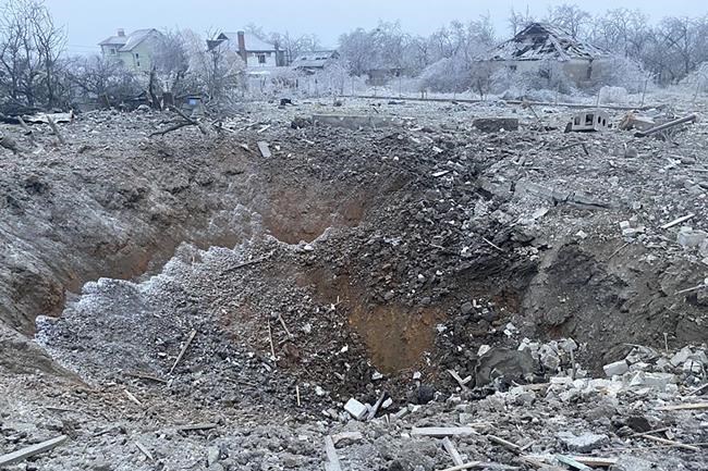 Intensified Russian airstrikes are stretching Ukraine's air defense resources, officials say | iNFOnews.ca Intensified Russian airstrikes are stretching Ukraine's air defense resources, officials say | iNFOnews.ca