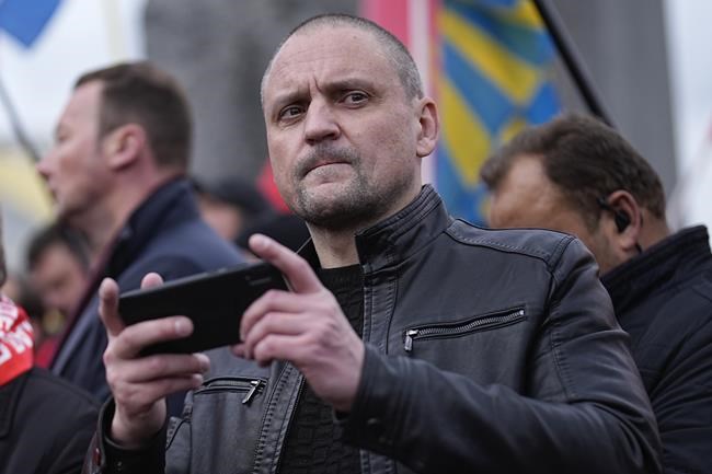 Russian pro-war activist and Putin critic detained over alleged terrorism offenses, his lawyer says | iNFOnews.ca Russian pro-war activist and Putin critic detained over alleged terrorism offenses, his lawyer says | iNFOnews.ca