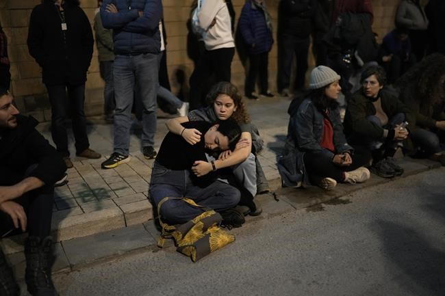 Families of hostages held in Gaza for 100 days hold 24-hour rally, beg government to bring them home | iNFOnews.ca
