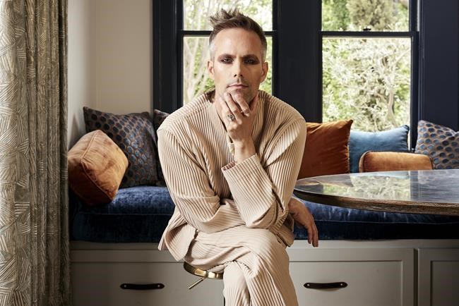 Grammy-nominated for tunes with Miley Cyrus and Reneé Rapp, Justin Tranter writes hits by talking | iNFOnews.ca Grammy-nominated for tunes with Miley Cyrus and Reneé Rapp, Justin Tranter writes hits by talking | iNFOnews.ca