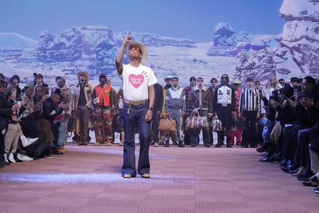 Pharrell Williams’ sophomore collection at Louis Vuitton showcases Americana, Native American spirit | iNFOnews.ca Pharrell Williams’ sophomore collection at Louis Vuitton showcases Americana, Native American spirit | iNFOnews.ca