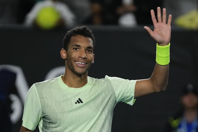 Canada's Auger-Aliassime moves into third round at Australian Open | iNFOnews.ca