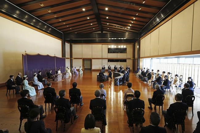 Japan's imperial family hosts a poetry reading with a focus on peace to welcome the new year | iNFOnews.ca Japan's imperial family hosts a poetry reading with a focus on peace to welcome the new year | iNFOnews.ca
