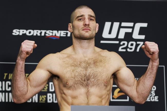 Champion Sean Strickland, challenger Dricus Du Plessis make weight ahead of UFC 297 | iNFOnews.ca Champion Sean Strickland, challenger Dricus Du Plessis make weight ahead of UFC 297 | iNFOnews.ca