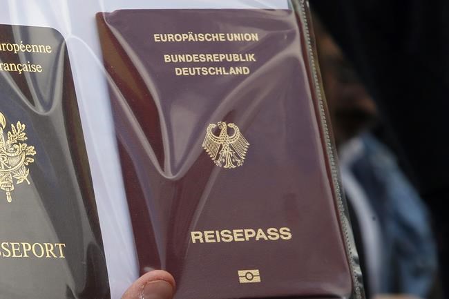 German parliament approves easing rules to get citizenship, dropping restrictions on dual passports | iNFOnews.ca German parliament approves easing rules to get citizenship, dropping restrictions on dual passports | iNFOnews.ca