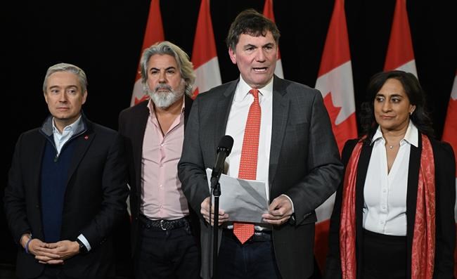 Economics, affordability top agenda as Liberal cabinet meets in Montreal | iNFOnews.ca
