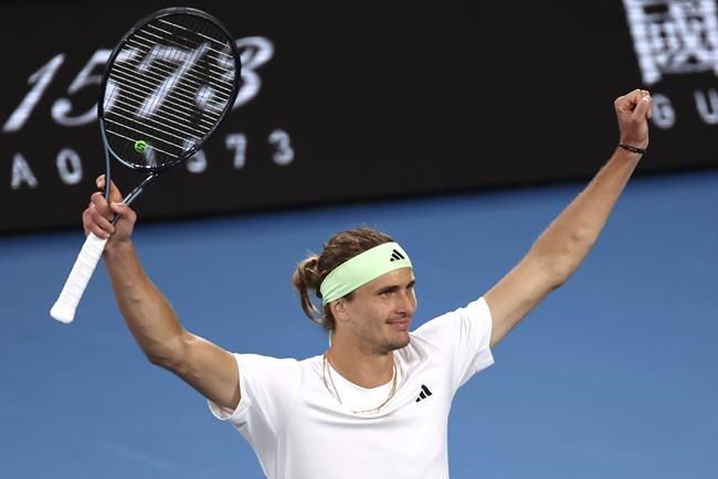 Protester throws papers on court, briefly disrupts Australian Open match between Zverev and Norrie | iNFOnews.ca Protester throws papers on court, briefly disrupts Australian Open match between Zverev and Norrie | iNFOnews.ca
