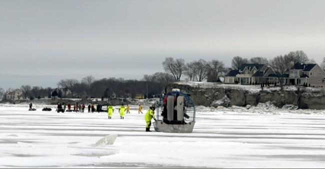 20 people rescued from ice floe in Lake Erie, Coast Guard says | iNFOnews.ca 20 people rescued from ice floe in Lake Erie, Coast Guard says | iNFOnews.ca