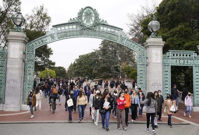What to know about changes to this year's FAFSA application for college students | iNFOnews.ca What to know about changes to this year's FAFSA application for college students | iNFOnews.ca