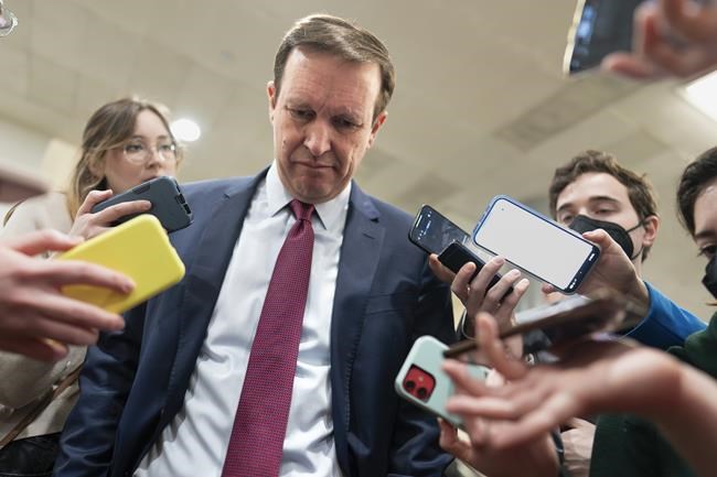 Senate deal on border and Ukraine at risk of collapse as Trump calls it 'meaningless' | iNFOnews.ca