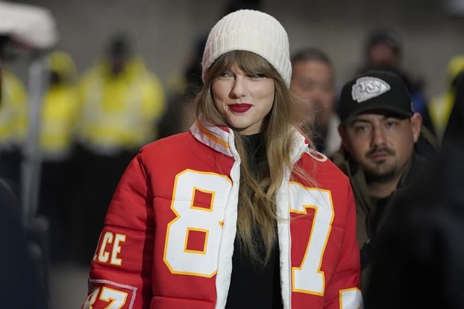 Deepfake explicit images of Taylor Swift spread on social media. Her fans are fighting back | iNFOnews.ca Deepfake explicit images of Taylor Swift spread on social media. Her fans are fighting back | iNFOnews.ca