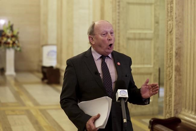 Northern Ireland political party agrees to end 2-year boycott and restore the mothballed government | iNFOnews.ca