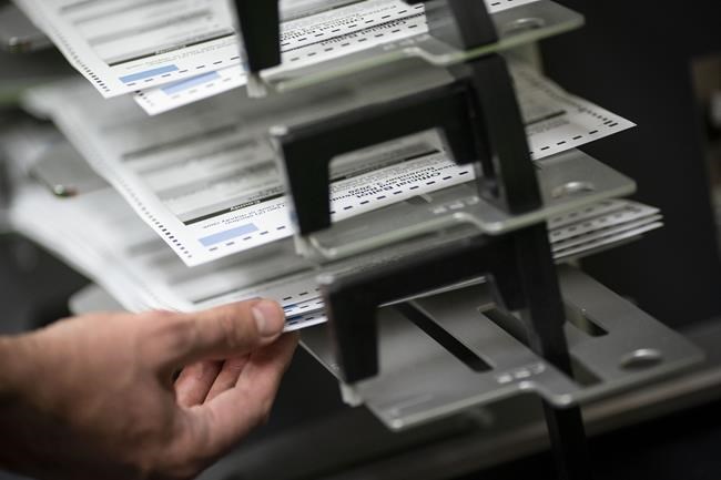 Judge orders Wisconsin elections officials to move quickly on changing absentee ballot rules | iNFOnews.ca