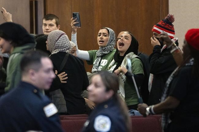 Chicago becomes latest US city to call for cease-fire in Israel-Hamas war | iNFOnews.ca Chicago becomes latest US city to call for cease-fire in Israel-Hamas war | iNFOnews.ca