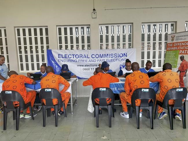 Election officials in South Africa rush to register 100,000 prisoners to vote | iNFOnews.ca Election officials in South Africa rush to register 100,000 prisoners to vote | iNFOnews.ca