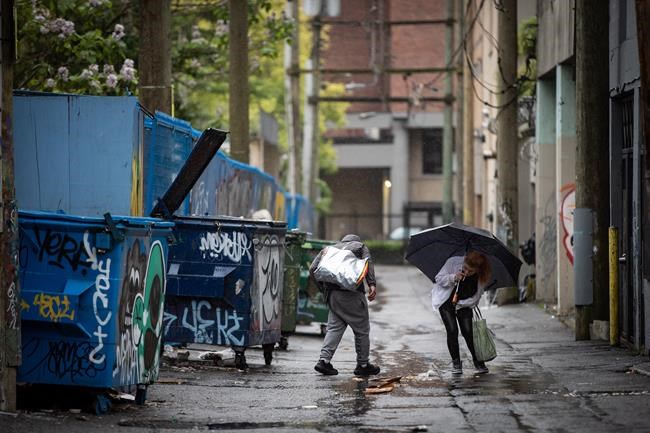 Health officer advises B.C. to offer smokable fentanyl in report backing safer supply | iNFOnews.ca
