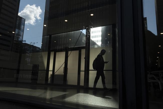 Black Canadians report high levels of racism despite workplace improvements | iNFOnews.ca Black Canadians report high levels of racism despite workplace improvements | iNFOnews.ca