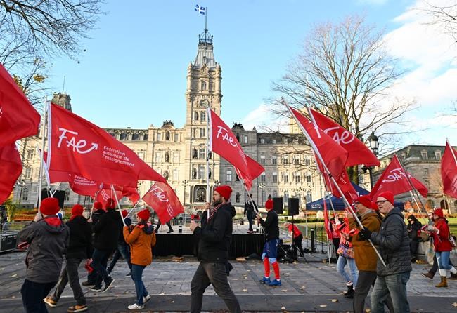 Labour agreement accepted by Quebec's FAE teachers union by narrow margin | iNFOnews.ca Labour agreement accepted by Quebec's FAE teachers union by narrow margin | iNFOnews.ca
