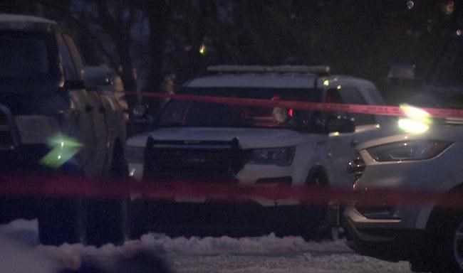 2 people killed, 4 injured in Denver shooting, police say | iNFOnews.ca