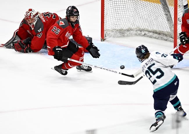 Carpenter scores twice, including OT winner, to lead New York past Ottawa 4-3 | iNFOnews.ca