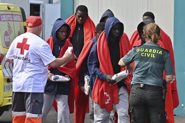 Spain says over 1,000 migrants reached its Canary Islands in 3 days as more attempt deadly crossing | iNFOnews.ca Spain says over 1,000 migrants reached its Canary Islands in 3 days as more attempt deadly crossing | iNFOnews.ca