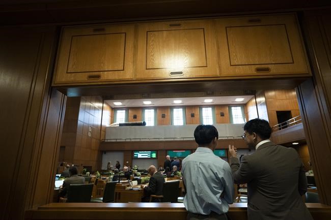 After GOP walkout, Oregon lawmakers reconvene to focus on housing and drugs | iNFOnews.ca After GOP walkout, Oregon lawmakers reconvene to focus on housing and drugs | iNFOnews.ca