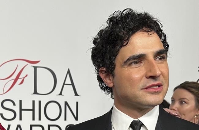Gap Inc. taps American fashion designer Zac Posen as creative director | iNFOnews.ca Gap Inc. taps American fashion designer Zac Posen as creative director | iNFOnews.ca