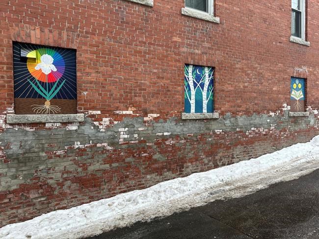 Town manager quits over anti-gay pressure in quaint New Hampshire town | iNFOnews.ca Town manager quits over anti-gay pressure in quaint New Hampshire town | iNFOnews.ca