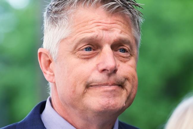 Ex-military leader Edmundson's accuser continues testimony in sexual assault trial | iNFOnews.ca