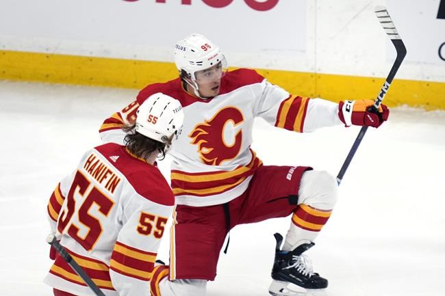 Kuzmenko scores for Flames in 4-1 win over Bruins | iNFOnews.ca Kuzmenko scores for Flames in 4-1 win over Bruins | iNFOnews.ca