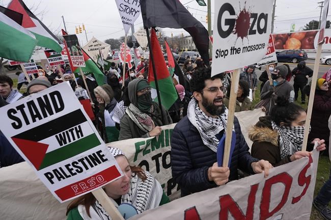 Biden is sending aides to Michigan to see Arab American and Muslim leaders over the Israel-Hamas war | iNFOnews.ca