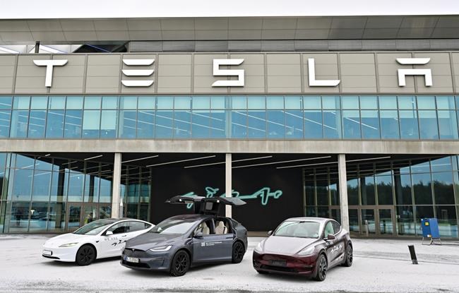 Remote software updates transforming auto industry, experts say | iNFOnews.ca Remote software updates transforming auto industry, experts say | iNFOnews.ca