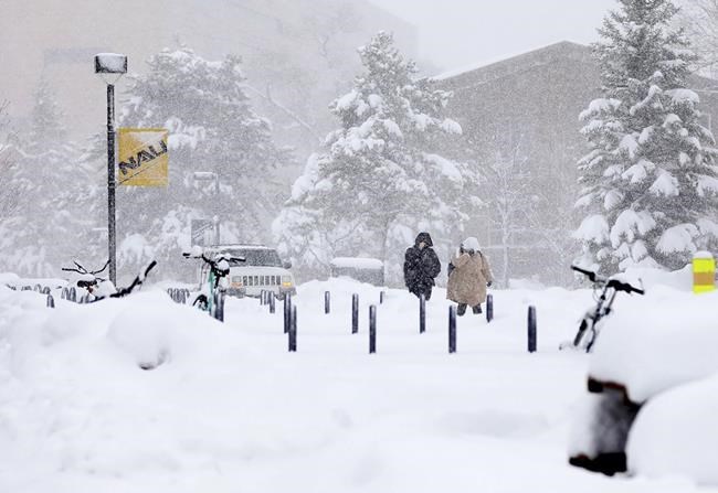 Storms dump heavy snowfall in northern Arizona after leaving California a muddy mess | iNFOnews.ca