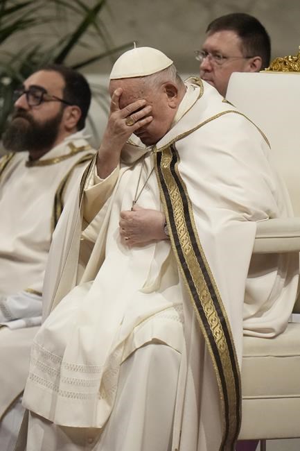 Pope and Argentine President Milei embrace after pontiff canonizes Argentina's first female saint | iNFOnews.ca