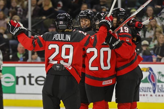 Canada clobbers U.S. 6-1 to complete comeback, win Rivalry Series | iNFOnews.ca Canada clobbers U.S. 6-1 to complete comeback, win Rivalry Series | iNFOnews.ca