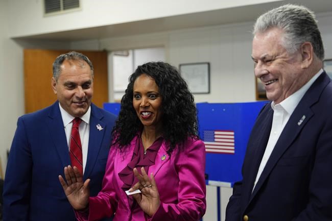 Republicans work to recruit female and minority candidates even as they criticize diversity programs | iNFOnews.ca