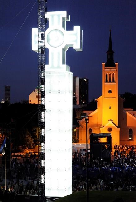 Russia puts leader of NATO member Estonia on a wanted list over removal of Soviet-era monuments | iNFOnews.ca
