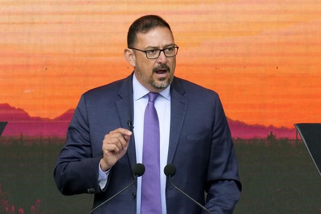 Group challenges restrictions in Arizona election manual on ballot drop-off locations | iNFOnews.ca