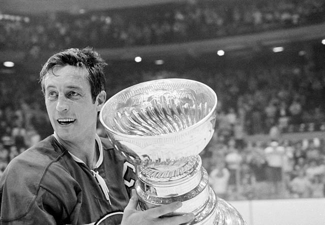 'Priceless' photo signed by Jean Béliveau stolen at Quebec peewee hockey tournament | iNFOnews.ca 'Priceless' photo signed by Jean Béliveau stolen at Quebec peewee hockey tournament | iNFOnews.ca
