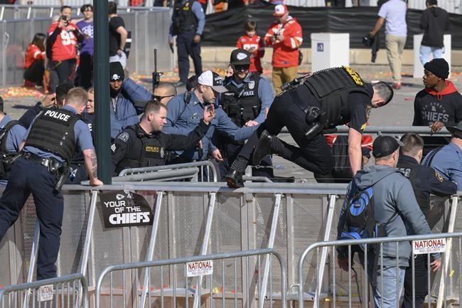 Kansas City mom and prominent Hispanic DJ dies in a mass shooting after Chiefs' victory parade | iNFOnews.ca Kansas City mom and prominent Hispanic DJ dies in a mass shooting after Chiefs' victory parade | iNFOnews.ca