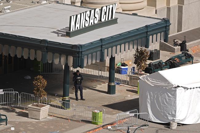 Gun rights are expansive in Missouri, where shooting at Chiefs' Super Bowl celebration took place | iNFOnews.ca Gun rights are expansive in Missouri, where shooting at Chiefs' Super Bowl celebration took place | iNFOnews.ca