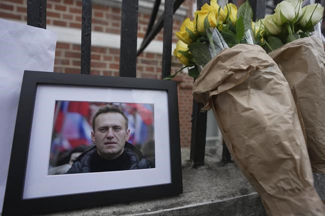 Reports of Alexei Navalny's death a reminder of 'what a monster Putin is': Trudeau | iNFOnews.ca