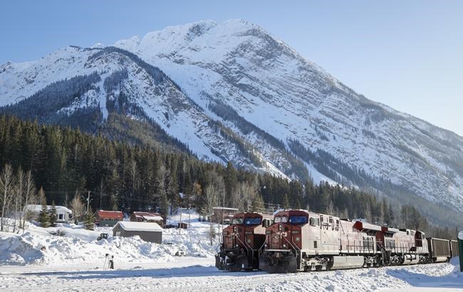 TSB investigators deploy to freight train derailment Saturday near Field, B.C. | iNFOnews.ca