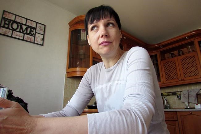 Two years in, Ukraine-Russia conflict brings hard choices, fractured families | iNFOnews.ca