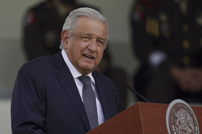 Mexico's president says the army has taken over yet another civilian role: filling potholes | iNFOnews.ca Mexico's president says the army has taken over yet another civilian role: filling potholes | iNFOnews.ca