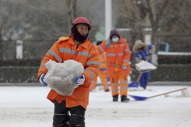 Heavy snow in north and central China disrupts travel and schools and kills one person | iNFOnews.ca Heavy snow in north and central China disrupts travel and schools and kills one person | iNFOnews.ca