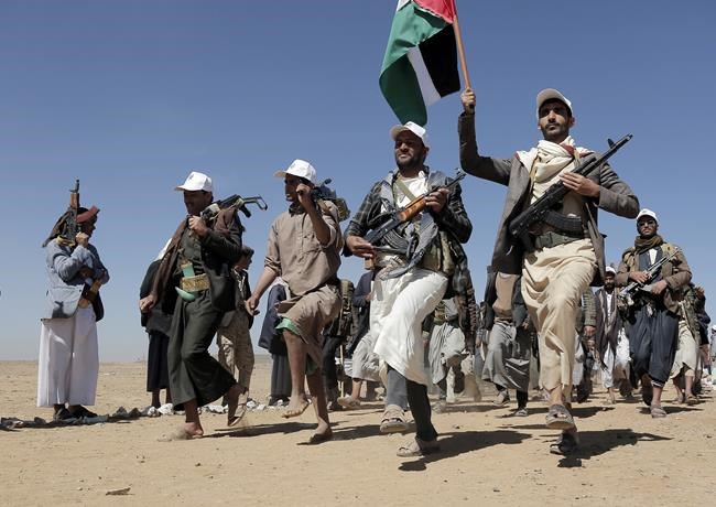 US and British strikes on Houthi sites in Yemen answer militants’ surge in Red Sea attacks on ships | iNFOnews.ca US and British strikes on Houthi sites in Yemen answer militants’ surge in Red Sea attacks on ships | iNFOnews.ca